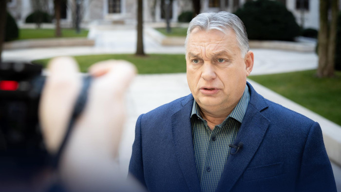 Orbán Viktor alaptörvény-módosítást kezdeményez a kegyelmi ügyben