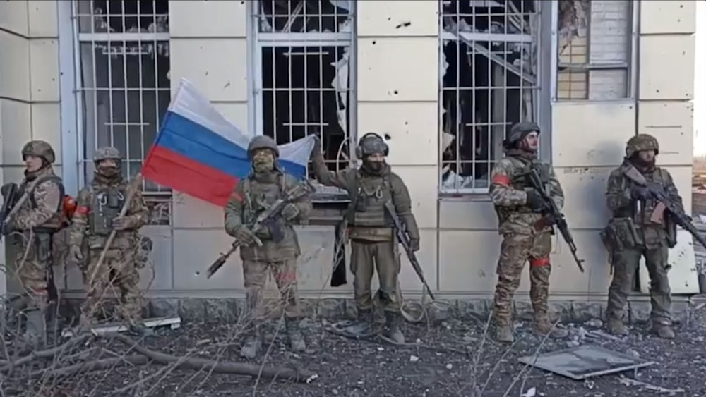 Orosz katonák az elfoglalt Avgyijivkában. Forrás: Social Media