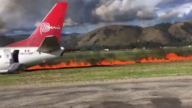 A túlélő utasok filmezték a lángoló repülőt - videó