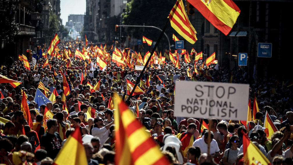 Európa-szerte tüntettek Spanyolország egységéért