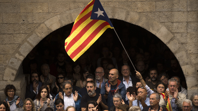 Franciaország elsőként mondott nemet a katalán függetlenségre