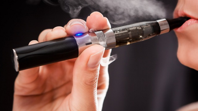 Az e-cigarettáról hozott fontos döntést az Alkotmánybíróság