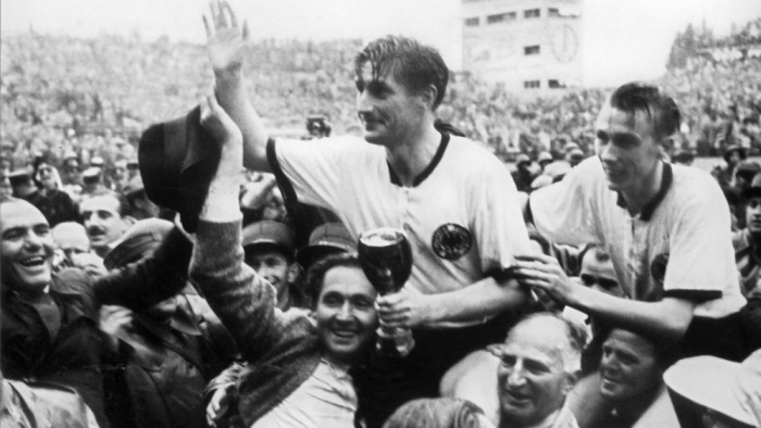A vb-történet ötven legjobb futballistája: 25. Fritz Walter - egy magyar őr mentette meg