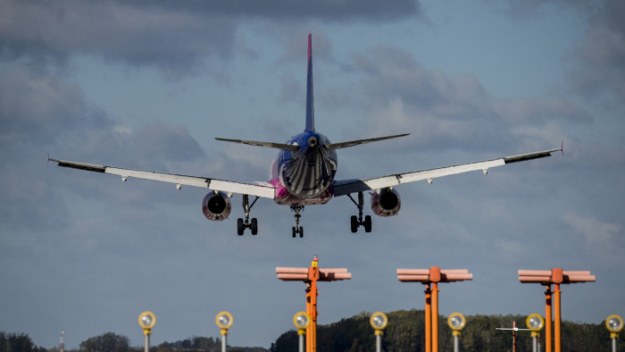 Kényszerleszállást hajtott végre a Wizz Air egyik gépe Budapesten