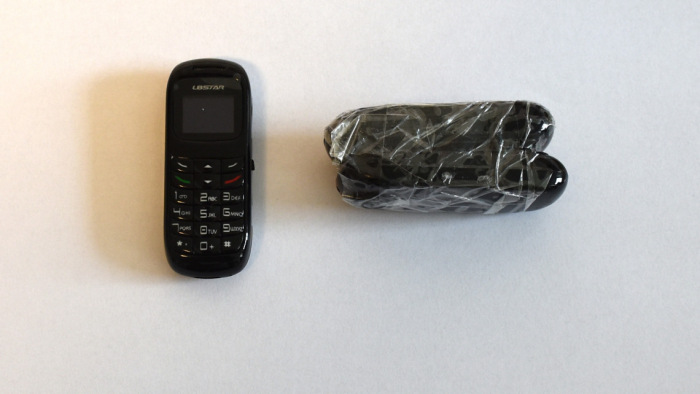 A rab testüregében találták meg a mobiltelefonokat az egyik magyar börtönben az őrök - fotó