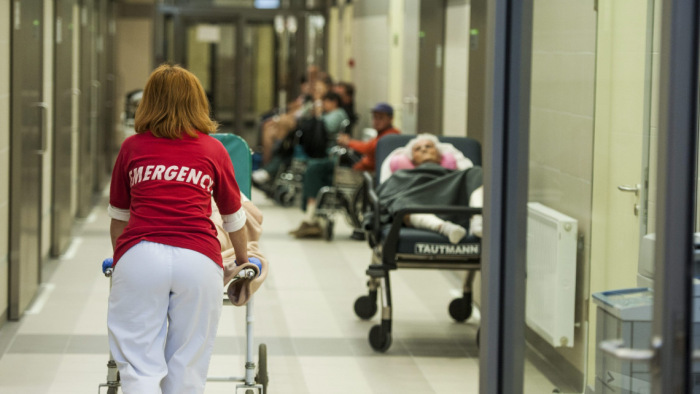 Bognár Zsolt: még nem minden kórház tudott megfelelni az új rendeletnek