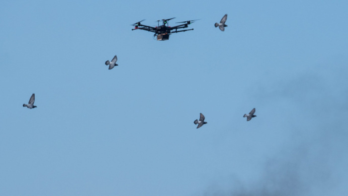 Boeing drónok tartanak a kínai partok felé