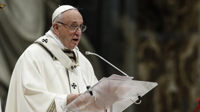 Ferenc pápa szigorította az egyházi törvénykönyvet