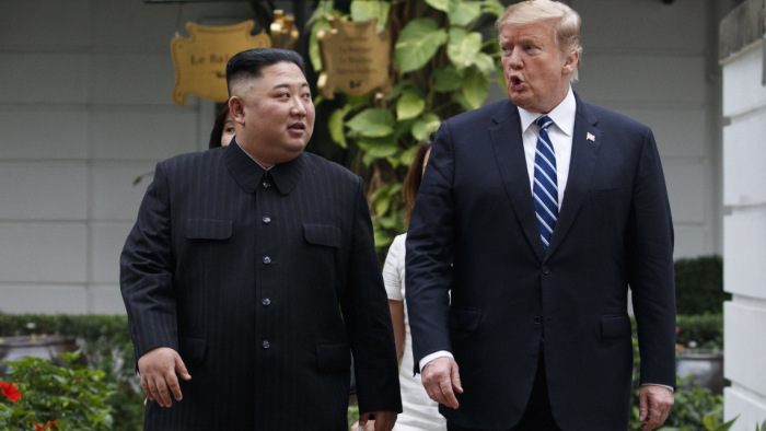 Észak-Korea: Trump az észszerűnél többet követelt