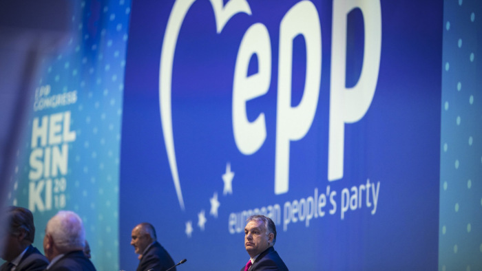 Még a héten veszélybe kerülhet az Európai Néppárt vezető pozíciója