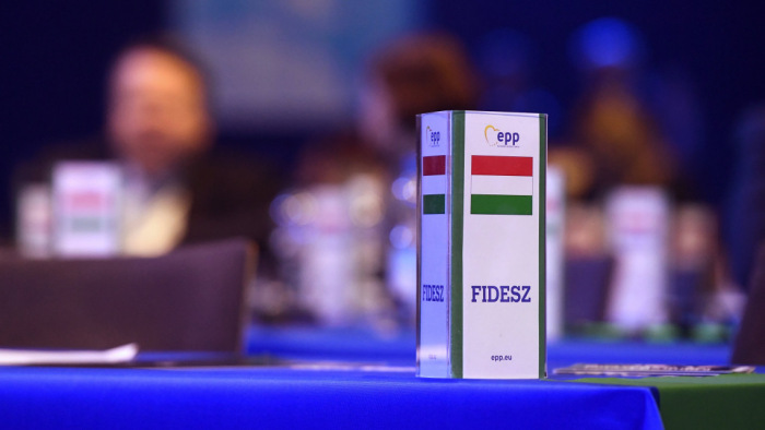 Április 5-én mutatja be EP-programját a Fidesz