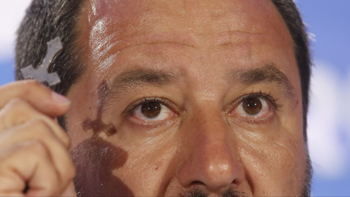 Nyomozás indult, hogy kapott-e pénzt Salvini az oroszoktól