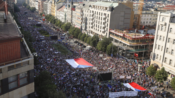 Andrej Babis megszólalt a leváltását követelő tüntetéssorozatról
