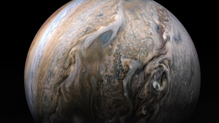 Így még nem láttuk a viharos Jupitert