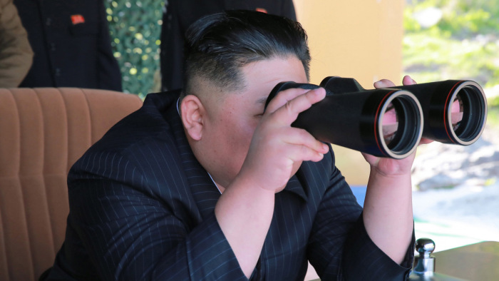 Észak-Korea most már vasútról is tud lövöldözni - rakétával