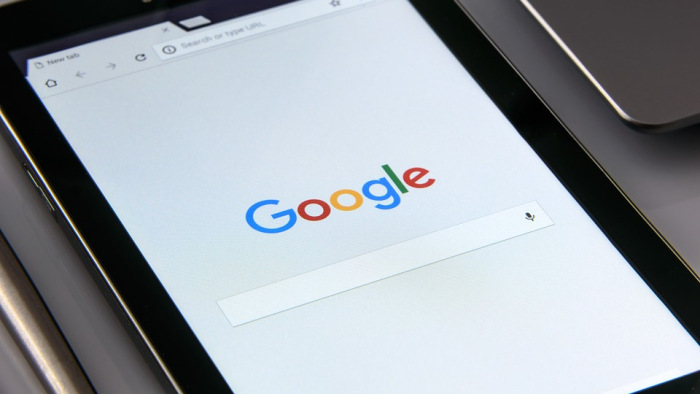 Pénzt kérne a Google a keresésért