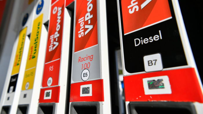 A Shellnél átmenetileg hiánycikk lehet az üzemanyag, új rendszert vezetnek be