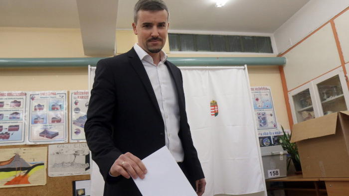Új elnöke van a Jobbiknak