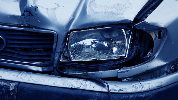 A biztosítók is büntetik a balesetet okozó autósokat