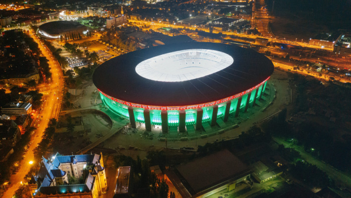 Döntött az UEFA, lehetnek nézők szuperkupa-meccsen a Puskás Arénában