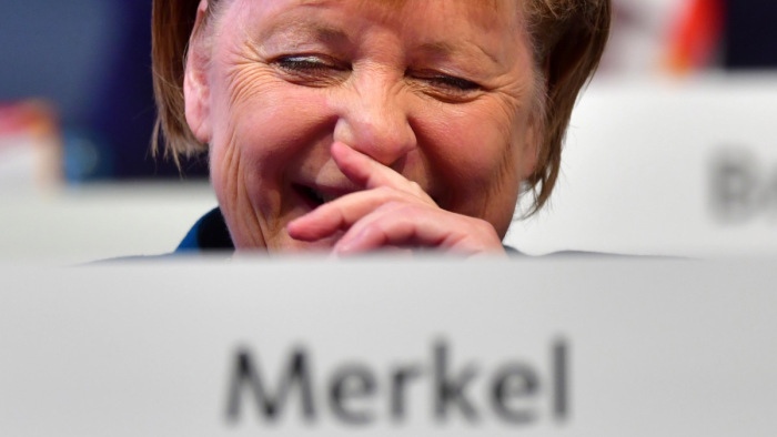 Merkelnél egyik CDU-elnökjelölt sem lenne kedvezőbb kancellár számunkra?