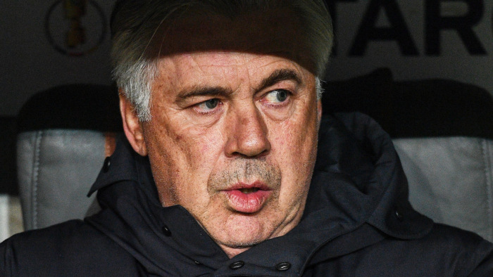 Öt év börtön Carlo Ancelottinak?