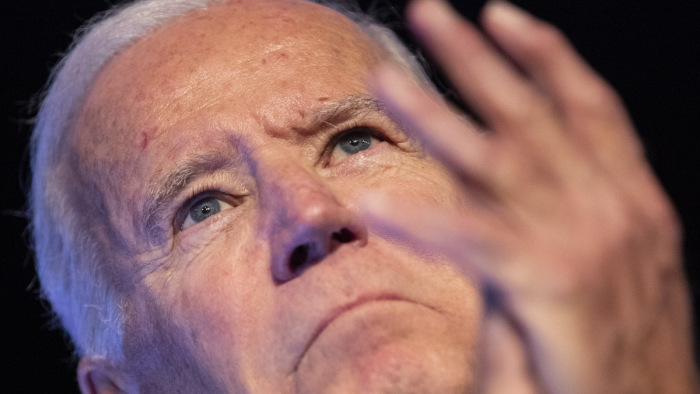 Joe Biden megszólalt a szexuális zaklatási vádakkal kapcsolatban