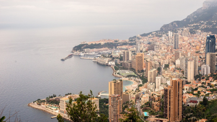 A tenger felé terjeszkedik Monaco