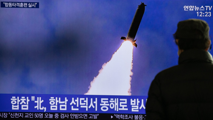Észak-Korea több cirkálórakétát lőtt ki a Sárga-tenger felé