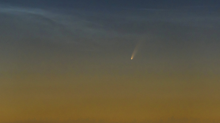 Csodás fotók készültek a Magyarországról is látható üstökösről