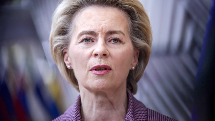 Ursula von der Leyen: tíz nap múlva startol az oltás az EU-ban