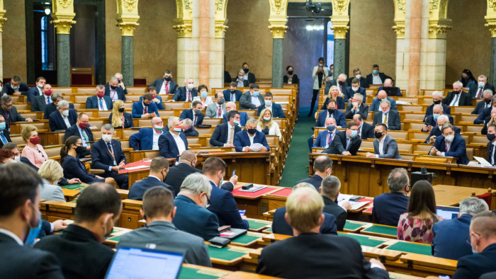 Nagy horderejű bejelentésekkel készül Orbán Viktor - jön a parlament őszi ülésszaka