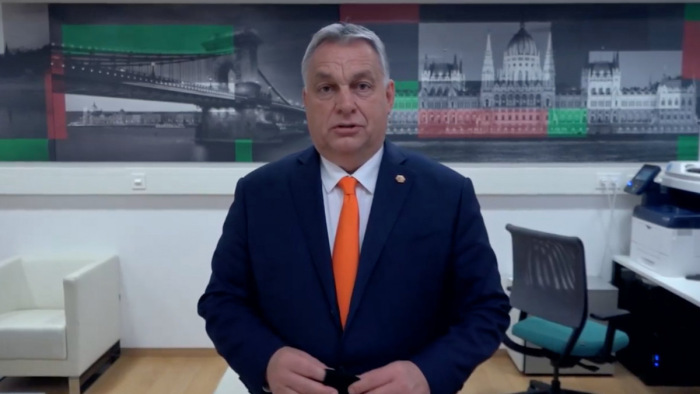 Orbán Viktor felszólal a kamarai gazdasági évnyitón