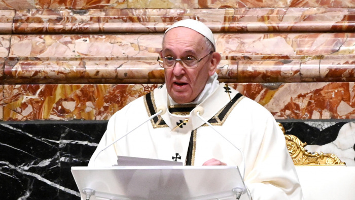 Ferenc pápa bejelentette budapesti miséjét