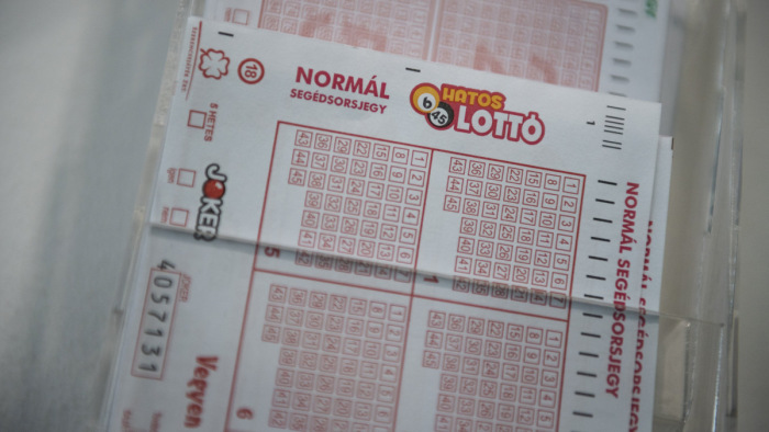 Elbújt a világ elől a legújabb magyar lottómilliárdos, már nincs sok ideje felvenni a pénzét