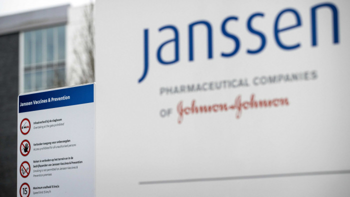 Lezárta a Johnson-vakcina vizsgálatát az Európai Gyógyszerügynökség