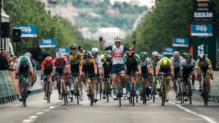 Itt a Tour de Hongrie festői zárószakasza - sport a tévében