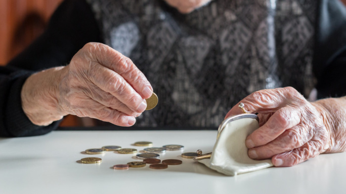 Fontos adatok érkeztek a magyar nyugdíjasokról