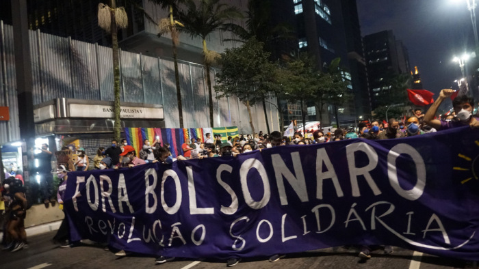 Brazília megállíthatatlanul száguld a harmadik hullám felé