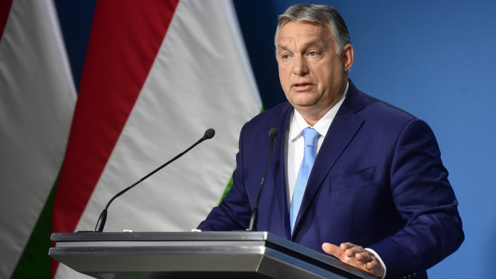Orbán Viktor: az Európai Bizottság elnökének közleménye szégyenletes