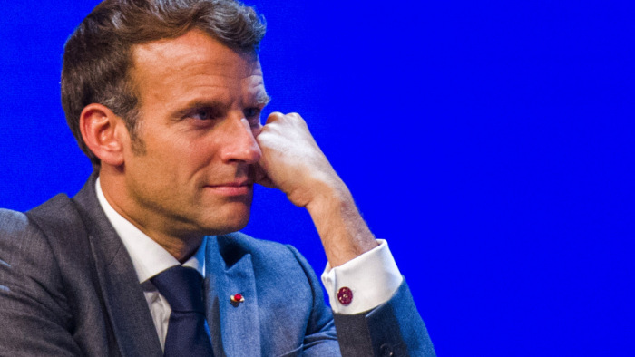 Emmanuel Macron döntése nyomán változott a francia zászló