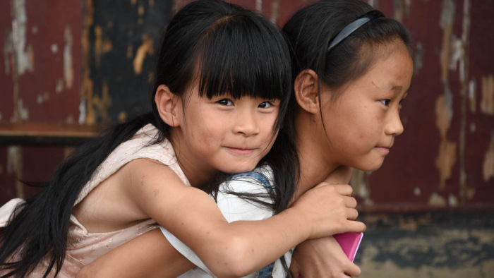 Jöhetnek a nagycsaládok Kínában: akárhány gyereket vállalhatnak mostantól a nők