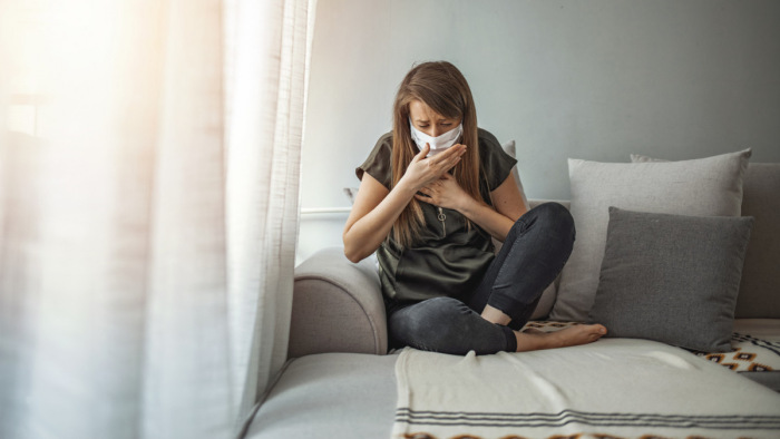 Még mindig sokaknak van influenzaszerű tünetük, de más a betegségük