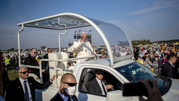 Ferenc pápa mindenkit a szívébe zárt Szlovákiában