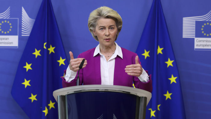 Ursula Von der Leyen: megkérdőjelezi az EU alapjait a lengyel alkotmánybíróság döntése