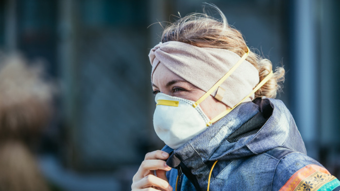 EU-biztos: a járvány újjáéledését főleg az oltatlanok okozzák