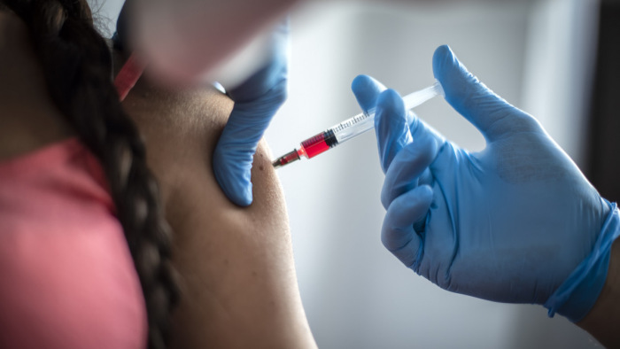 Ígéretes eredmények a HIV elleni vakcina korai klinikai tesztjén