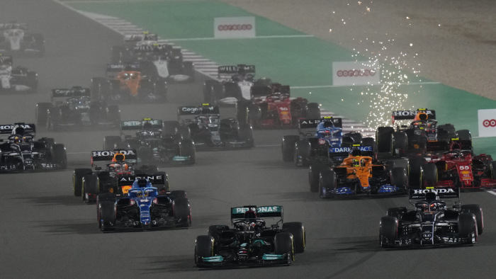 Lőtávolon belül – Nem volt ellenfele Lewis Hamiltonnak Katarban