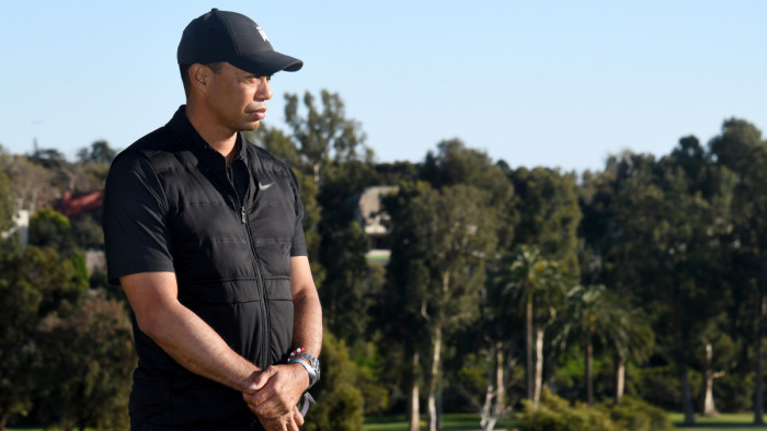 Tiger Woods kiszáll a világelitből