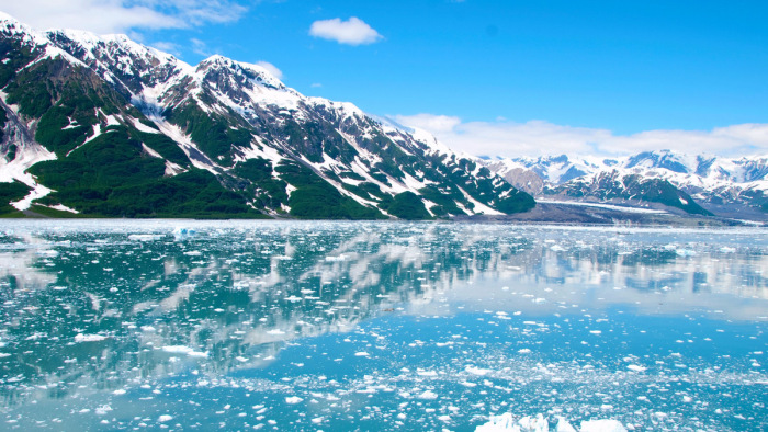 Sosem látott meleg és havazás sújtja egyszerre Alaszkát